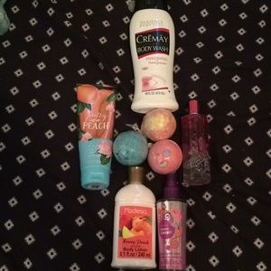 Bath booms, body wash,and parfumerie